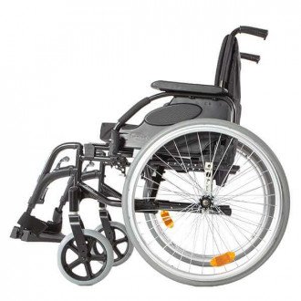 Кресло-коляска с ручным приводом Invacare Action 3 NG в 