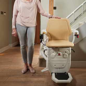 Подъёмник кресельный лестничный Bespoke Stairlifts Infinity V9 в 