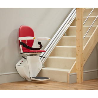 Подъёмник кресельный лестничный Bespoke Stairlifts Synergy в 