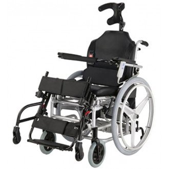 Кресло-коляска с вертикализатором Titan Hero 4  LY-250-140 в 