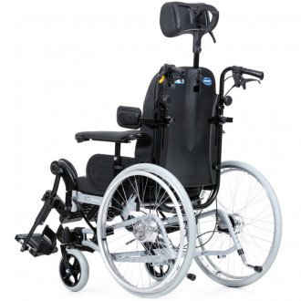 Многофункциональная кресло-коляска Invacare Rea Clematis в 