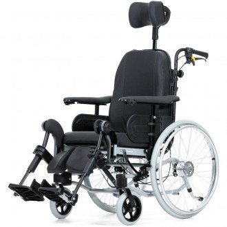 Многофункциональная кресло-коляска Invacare Rea Clematis в 